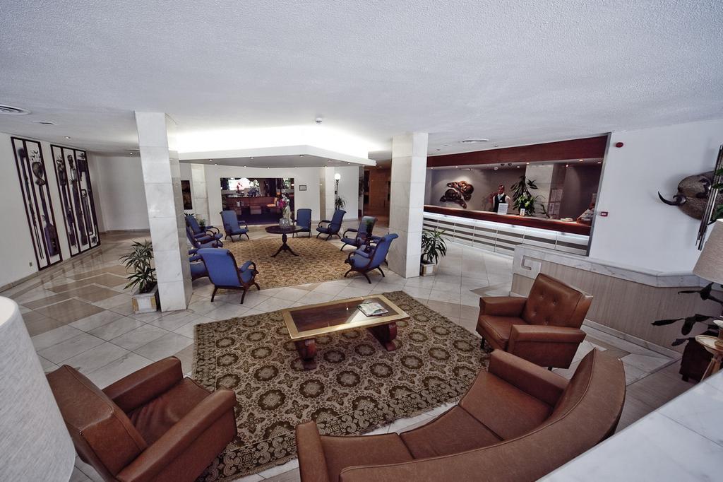Hotel Atlantis Sintra เอสตอริล ภายนอก รูปภาพ